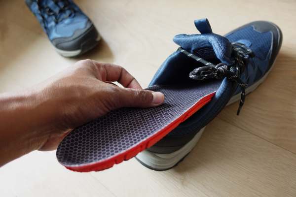 How to wash insoles